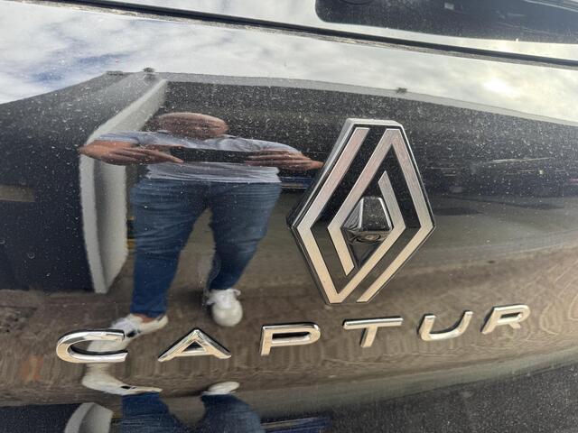 Renault CAPTUR 1.8 E-Tech full hybrid 160 Techno