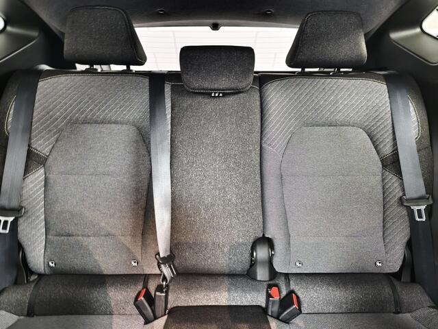Renault CAPTUR 1.0 TCe 90 techno | Camera | Google navigatie | Climate control | All season | LED | Parkeersensoren |