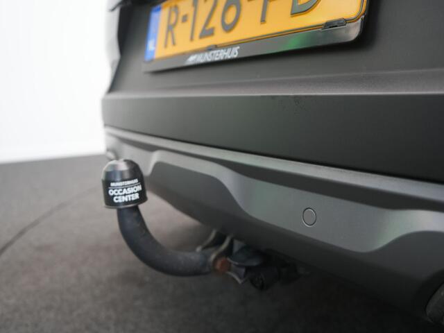 Renault CAPTUR E-Tech Full Hybrid 145 R.S. Line - RIJKLAARPRIJS - Trekhaak - Adaptive Cruise Control - All seasonbanden - Stoel- en stuurverwarming