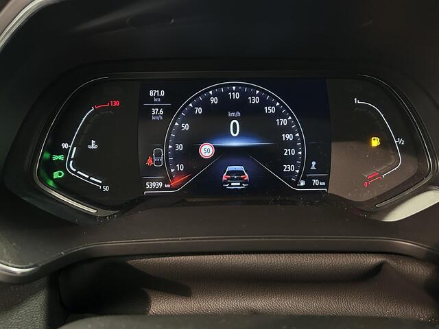 Renault CAPTUR 1.0 TCe 100 Intens | Parkeersensor | Climate control | Navigatie | Trekhaak | Stoelverwarming | Cruise control | LED | Dakrailing |