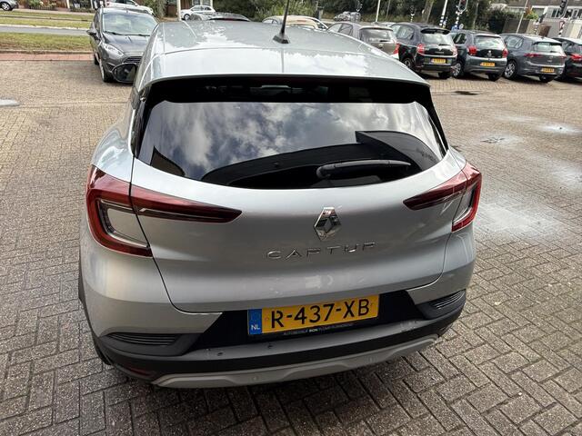 Renault CAPTUR 1.0 TCe 90 evolution / Airco clima/ Navigatie/ Cruise/ Apple carplay/ LED/ PDC/ LMV