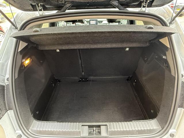Renault CAPTUR 1.0 TCe 90 evolution / Airco clima/ Navigatie/ Cruise/ Apple carplay/ LED/ PDC/ LMV