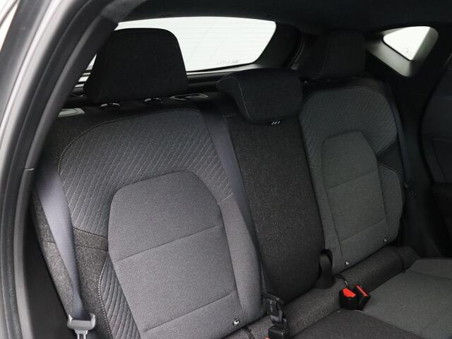 Renault CAPTUR E-Tech full hybrid 145pk techno | Navigatie | Achteruitrijcamera | Parkeersensoren voor en achter | Climate control |