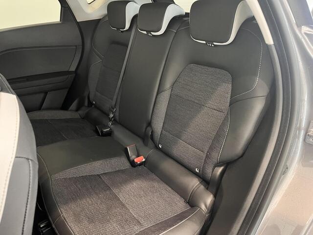 Renault CAPTUR 1.3 TCe 140 Techno | Automaat | Stoel- & Stuurverwarming | Achteruitrijcamera, parkeersensoren voor en achter | Dodehoek detectie