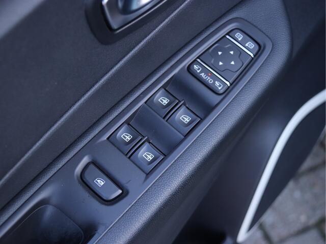 Renault CAPTUR 0.9 TCe Limited AIRCO / CRUISE / TREKHAAK / PDC ACHTER