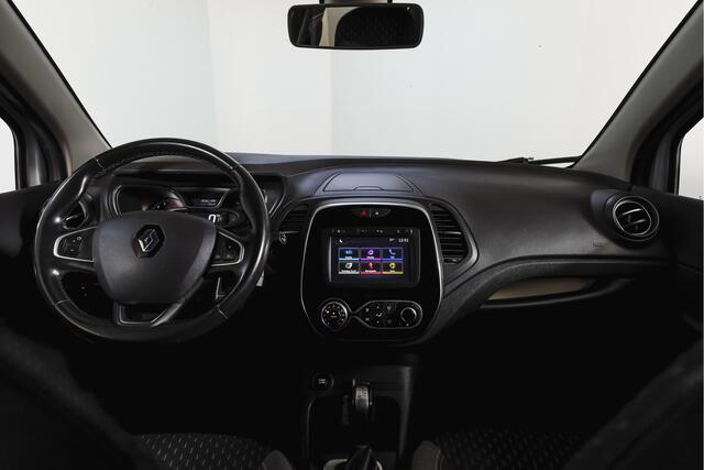 Renault CAPTUR 1.2 TCe 120 PK Intens - Automaat | Trekhaak | Cruise | Stoelverw. | PDC | NAV | ECC | LED | LM 17" |