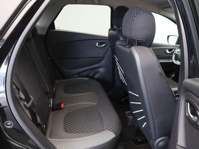 Renault CAPTUR TCe 120pk Intens | Climate control | Dodehoeksensor | Cruise control | Navigatie | LED |