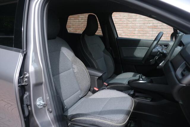 Renault CAPTUR 1.8 E-Tech full hybrid 160pk techno - Navi - Camera - Adaptieve Cruise - Climate Control - Keyless