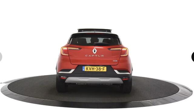 Renault CAPTUR 1.6 E-Tech Plug-in Hybrid 160 Initiale Paris Schuifdak / Navigatie /
