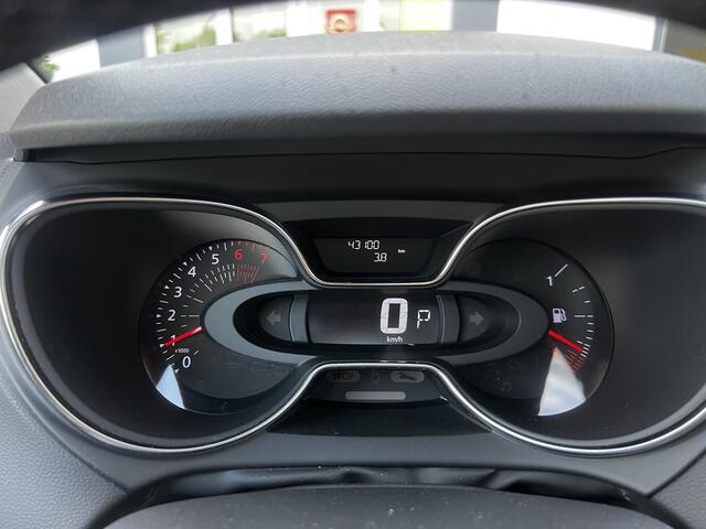 Renault CAPTUR 1.3 TCe Intens | Automaat | Panoramadak | Navigatie | Trekhaak |