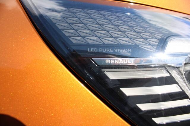 Renault CAPTUR 1.6E Plug In Hybrid 160 pk Intens met o.a. stoelverwarming