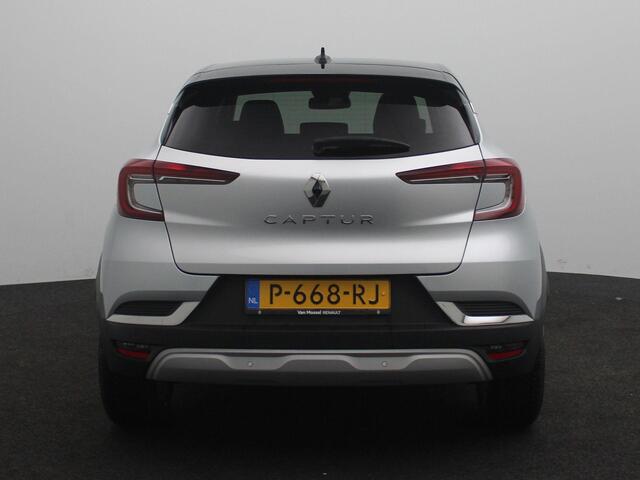 Renault CAPTUR TCe 90 Intens | Apple CarPlay & Android Auto | Parkeersensoren v+a met achteruitrijcamera | Cruise control | Climate control | Lichtmetalen velgen | Two-tone metaalkleur |