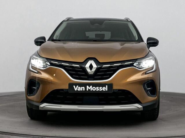 Renault CAPTUR 1.3 TCe Intens 130PK | Trekhaak | Navigatie 9,3'' | Stoelverwarming | 360 Graden Camera | Climate Control | Half-Lederen Bekleding | Apple CarPlay & Android Auto