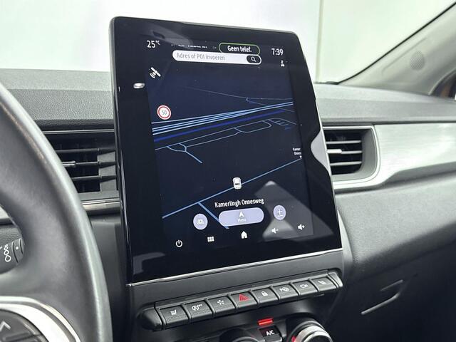 Renault CAPTUR 1.3 TCe Intens 130PK | Trekhaak | Navigatie 9,3'' | Stoelverwarming | 360 Graden Camera | Climate Control | Half-Lederen Bekleding | Apple CarPlay & Android Auto