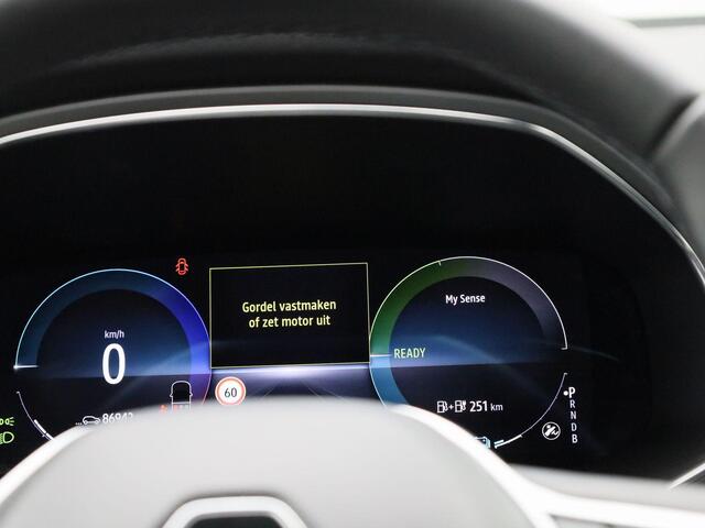 Renault CAPTUR 1.6 E-Tech Plug-in Hybrid 160 techno | All-Seasonbanden | | Camera | PDC Voor+Achter | Full-Map Navigatie | LED Pure Vision | 18" LMV 'Pasadena' | Cruise Control & Snelheidsbegrenzer | Keyless | Apple Carplay & Android Auto