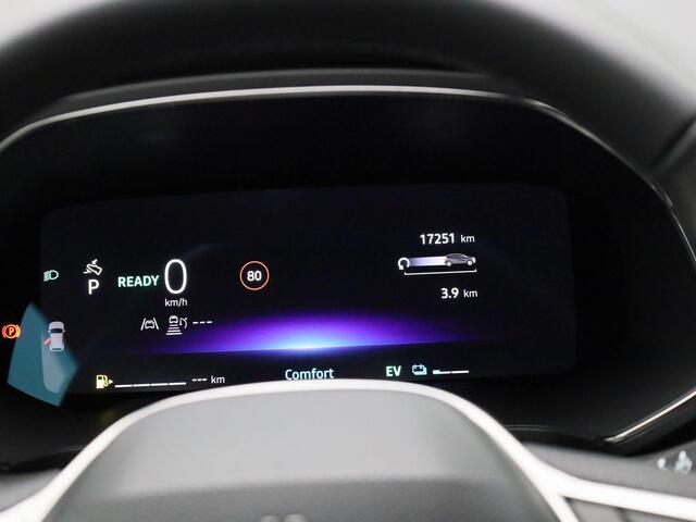 Renault CAPTUR 1.8 E-Tech full hybrid 160 techno | Camera | Adaptieve Cruise Control | PDC Rondom | 18" LMV | Android Automotive | LED Pure Vision | Keyless | Licht- & Regensensor | Privacy Glass | Draadloze Apple Carplay & Android Auto