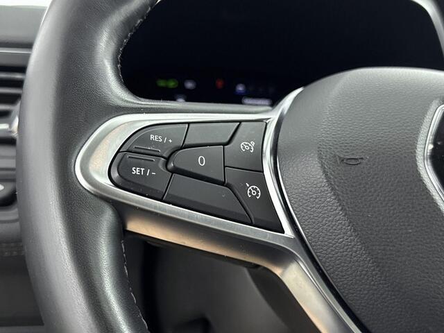 Renault CAPTUR 1.3 TCe 140Pk Initiale Paris | Navigatie | Apple Carplay/Android Auto | Achteruitrijcamera | Parkeersensoren Voor en Achter | Verwarmbare Voorstoelen | Dodehoek Detectie | Elektrisch Verstelbare Bestuurdersstoel | Bose Audioinstallatie |