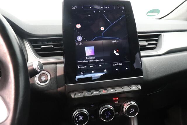 Renault CAPTUR 1.3 TCe 130 Intens | Stoelverwarming | Panoramadak | Trekhaak | Navigatie |