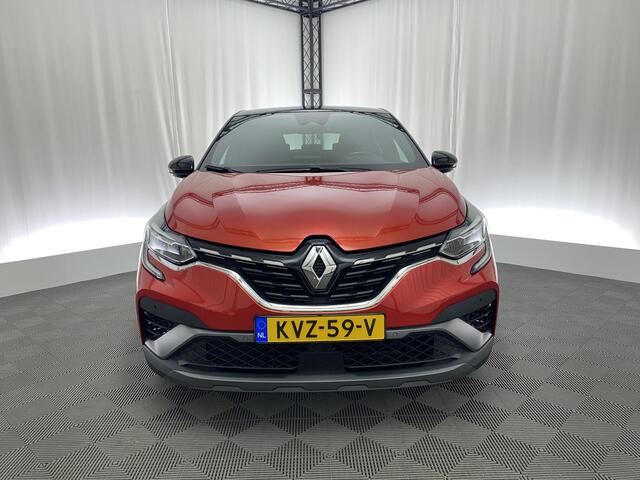 Renault CAPTUR 1.6 E-Tech Plug-in Hybrid 160 R.S. Line | Camera | Sportstoelen | Stoelverwarming | Navi | Cruise | LED