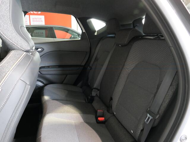 Renault CAPTUR 1.8 E-Tech full hybrid 160 techno Camera, Adaptive Cruise, Clima, Google Navi