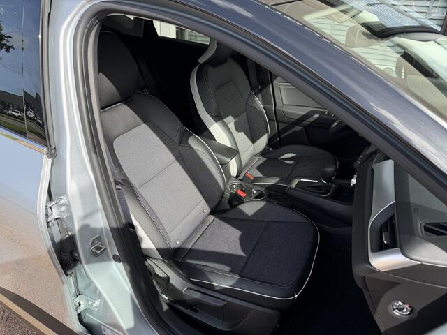 Renault CAPTUR 1.3 TCe 140 Intens EDC automaat | 360 camera | draadloos Apple Carplay / Android Auto | tijdelijk gratis Top Afleverpakket twv Eur 695