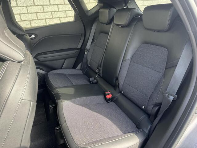 Renault CAPTUR 1.6 E-Tech Hybrid 145 Rive Gauche | Trekhaak | Camera | Navigatie | Climate Control |