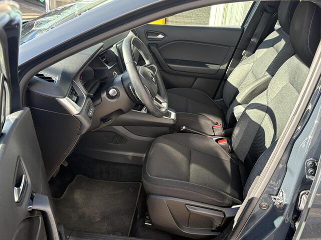 Renault CAPTUR 1.3 TCe 140 Zen | Climate Control | Key-less | Cruise Control | LED | DAB |