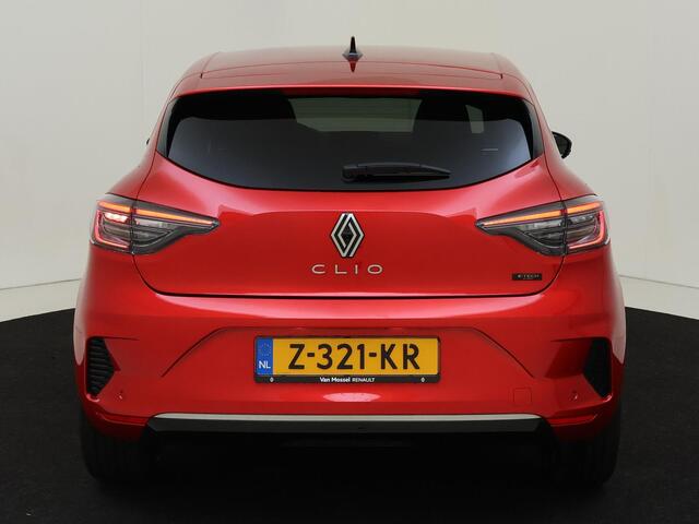 Renault CLIO 1.6 E-Tech Full Hybrid 145 Techno | Pack City Premium | Pack Driving & Safety | Pack Look 17 "| Demo |