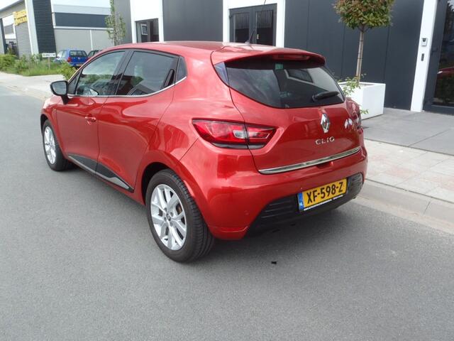 Renault CLIO 0.9 TCE LIMITED