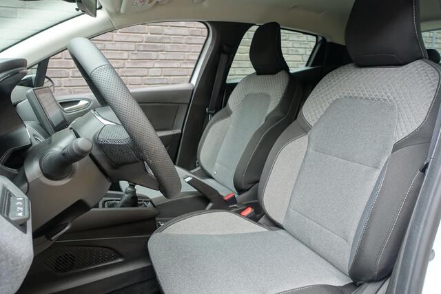 Renault CLIO 1.0 TCe 90 Evolution l Stoelverwarming l Apple Carplay l PDC l Cruise Control