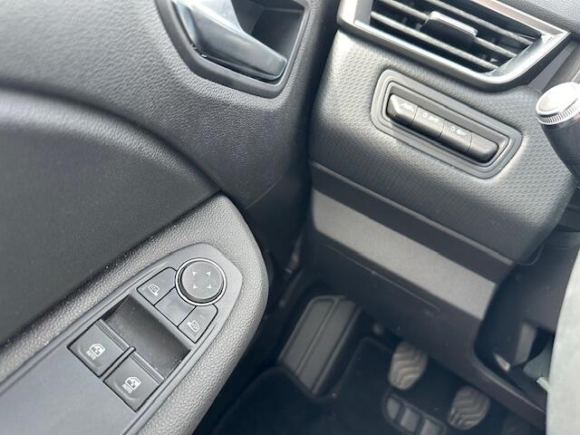 Renault CLIO 1.0 TCe Zen Carplay / Navigatie / Camera /