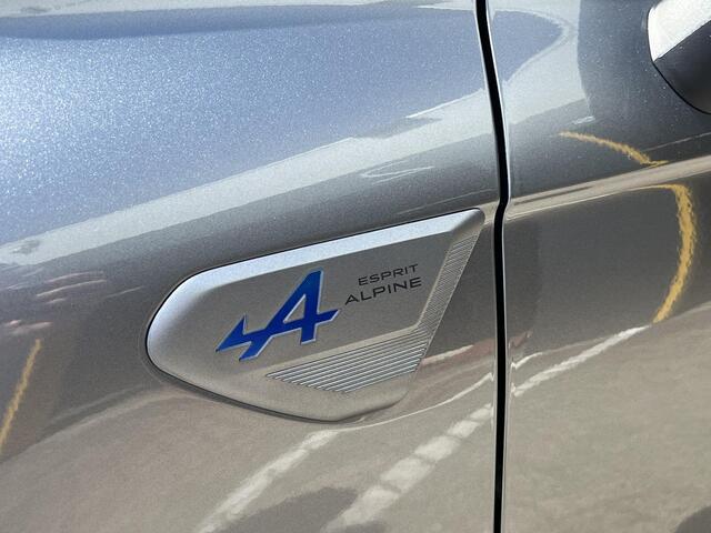 Renault CLIO 1.0 TCe 90 GPF esprit Alpine , NL-Auto, Navigatie groot, Cruise adaptief, Dodehoek detectie, Lichtmetaal 17'', LED, Climate Control, Achteruitrijcamera, Key-less, DAB, Parkeersensoren