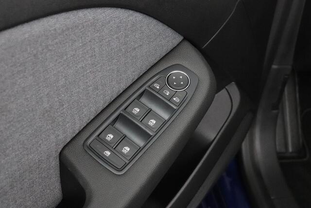 Renault CLIO 1.6 E-Tech Full Hybrid 145 techno