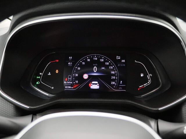Renault CLIO 1.0 TCe Bi-Fuel Intens | Trekhaak | Climate Control | Camera | LED Pure Vision | Full-Map Navigatie | Keyless | PDC Achter | 16" LMV | Apple Carplay & Android Auto
