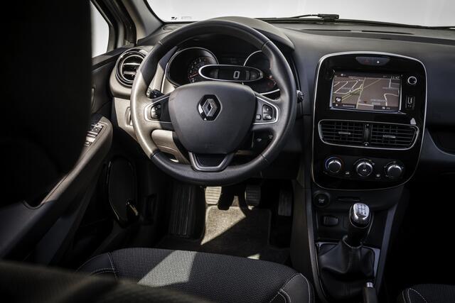Renault CLIO Estate 0.9 TCe Zen Estate RIJKLAAR INCL:GARANTIE. Full Map Navi I Bluetooth I Stuurwiel multifunctioneel