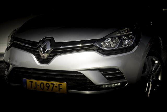 Renault CLIO Estate 0.9 TCe Zen Estate RIJKLAAR INCL:GARANTIE. Full Map Navi I Bluetooth I Stuurwiel multifunctioneel