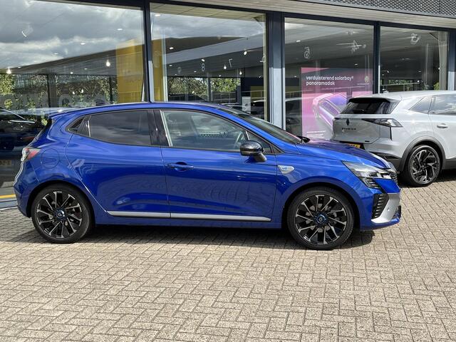 Renault CLIO 1.6 E-Tech Full Hybrid 145 esprit Alpine / PACK PREMIUM SOUND BOSE / PACK CITY PREMIUM / PACK WINTER /