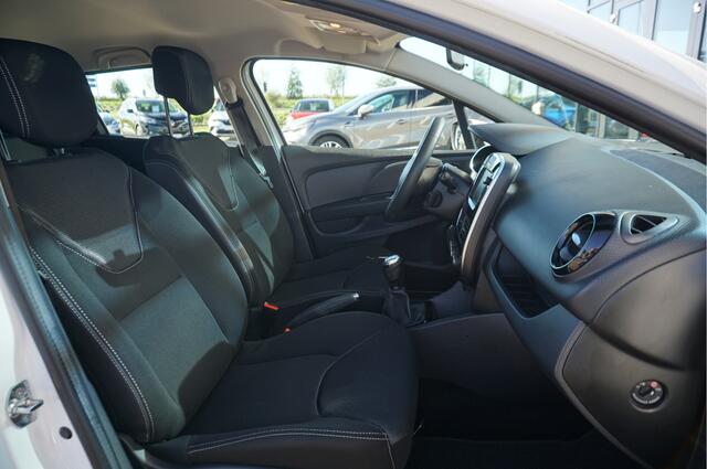 Renault CLIO Estate 0.9 TCE 90 Zen