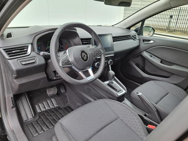 Renault CLIO 1.6 E-Tech Hybrid 145 Equilibre