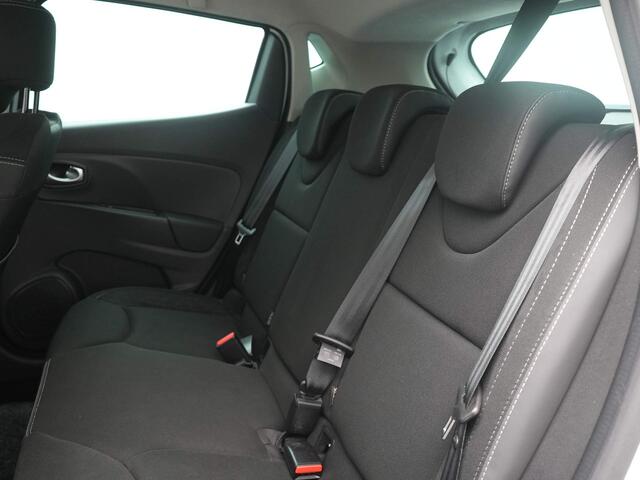 Renault CLIO 0.9 TCe Limited - Eerste Eigenaar - Parkeersensoren Achter