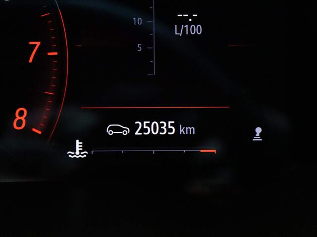 Renault CLIO TCe 90pk R.S. Line Adapt. cruise | Camera | Navi | Parksens. v+a | 17" Velgen