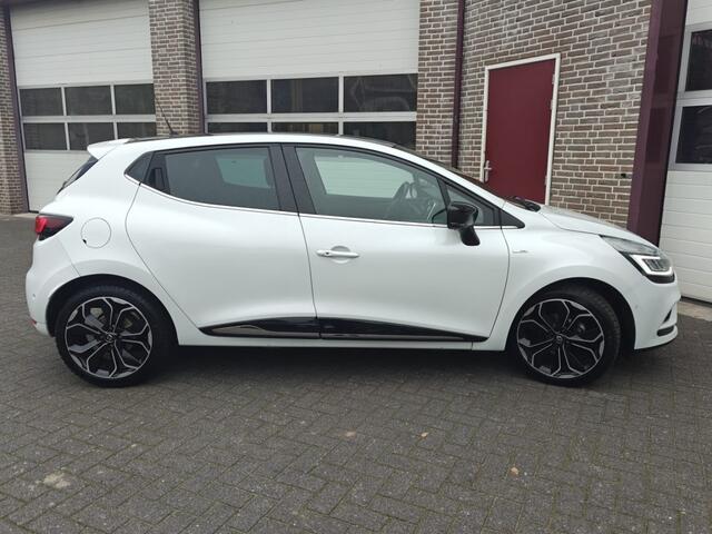 Renault CLIO 0.9 TCe Bose-Stoelverwarming-carplay-led lampen-geen bijkomende