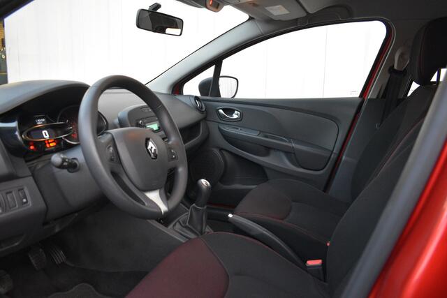 Renault CLIO Estate 0.9 TCe Authentique | Bluetooth aansluiting | Cruise control | 1 eigenaar gehad |