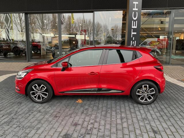 Renault CLIO 1.2 TCe Intens NAVIGATIE / BLUETOOTH / PARKEERSENSOREN / PARKEERCAMERA / AIRCO / CRUISE CONTROL / DEALER ONDERHOUDEN!