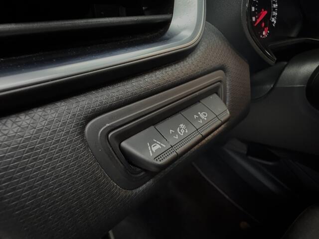 Renault CLIO 1.0 TCe 90 Equilibre | Cruise | Navi | Airco