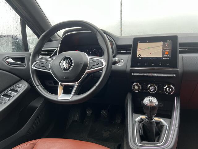 Renault CLIO 1.0 TCe Intens / Trekhaak / Leder / Camera/ Cruise / Applecarplay - Androidauto /