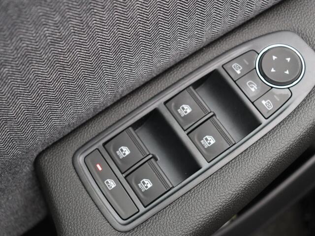 Renault CLIO TCe 90pk GPF techno | Apple carplay | Climate control |