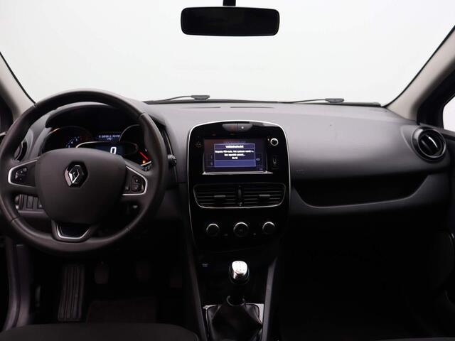 Renault CLIO Estate TCe 90 Limited | Airco | Medianav Navigatie | Parkeersensoren achter | Extra getint glas | Metaalkleur | Lichtmetalen velgen |