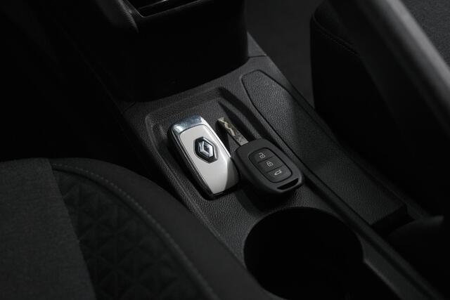Renault CLIO TCe 90 Zen | Navigatie | Parkeersensoren | Apple Carplay | 16 Inch Lichtmetalen Velgen