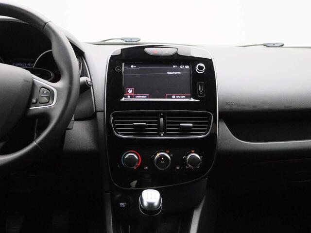 Renault CLIO Estate TCe 90 Limited | Medianav | Airco | Lichtmetalen velgen | Parkeersensoren achter | Metaalkleur |